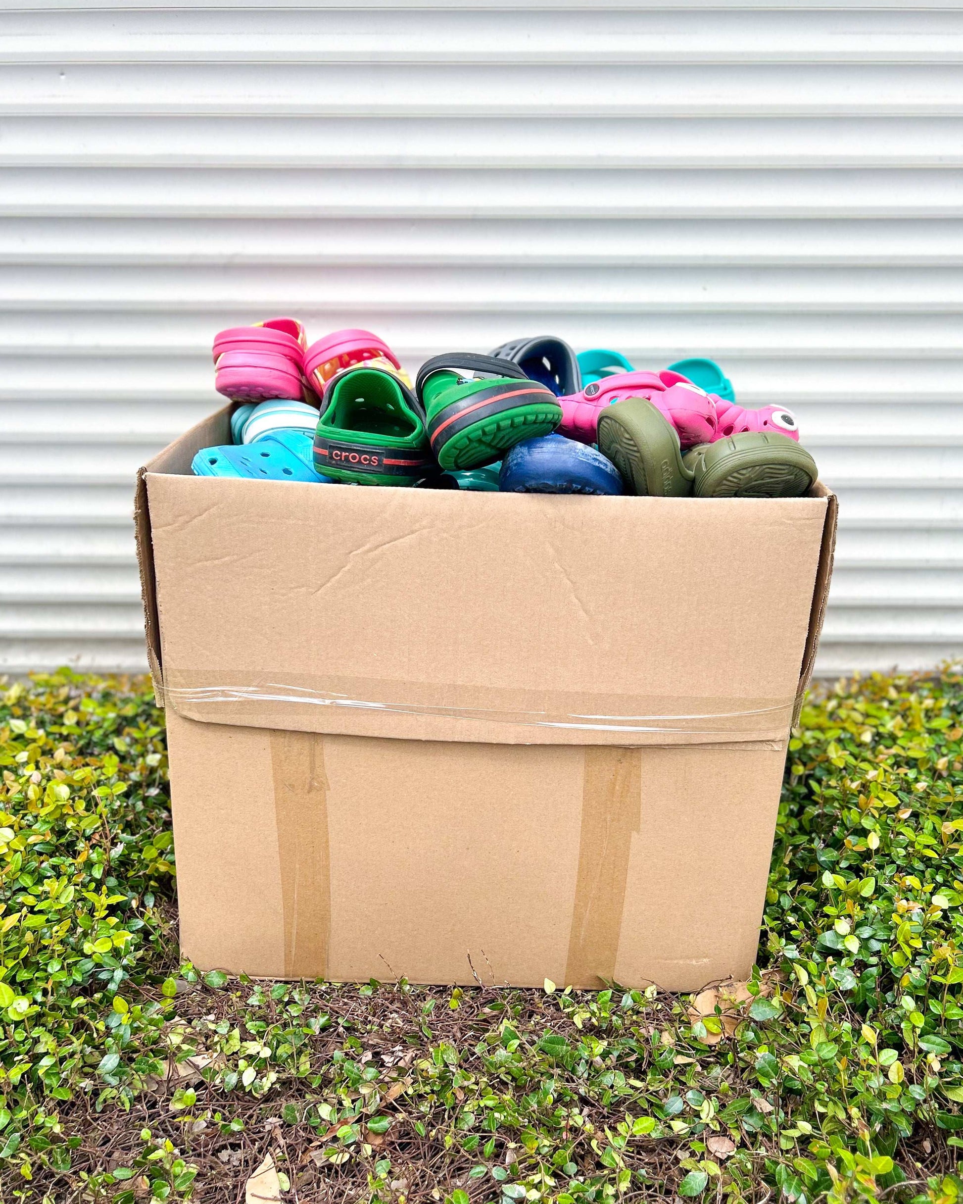 Zapato Estilo Crocs #1 (22LBS)